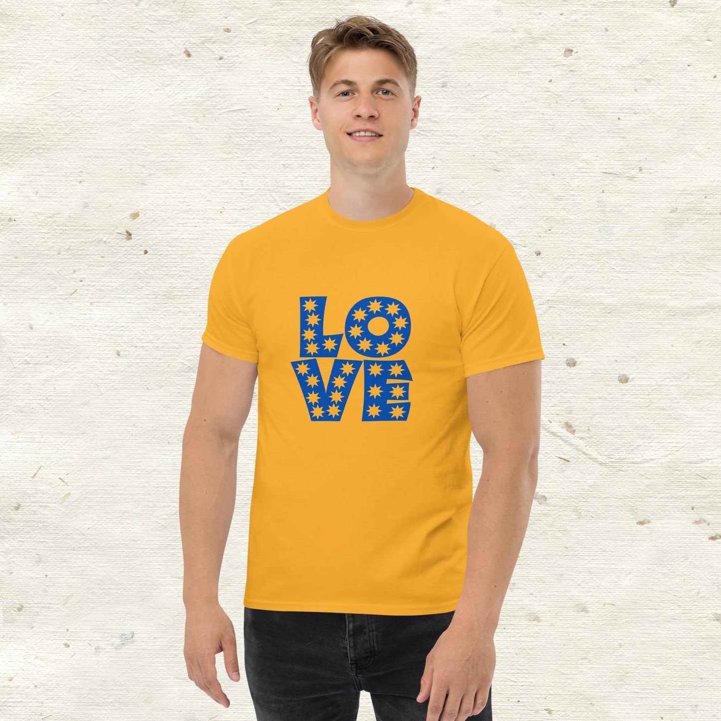 Love Graphic Men's classic tee