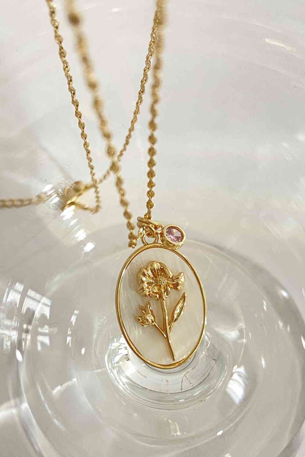 Birth Flower Shell Pendant Copper Necklace