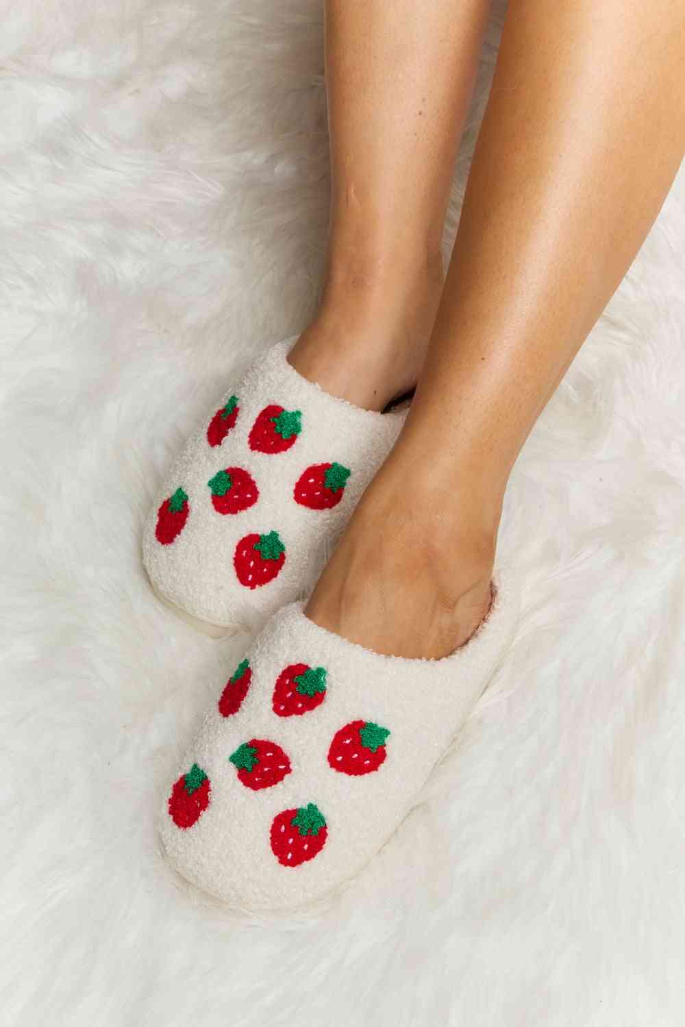 Melody Strawberry Printed Plush Slide Slippers