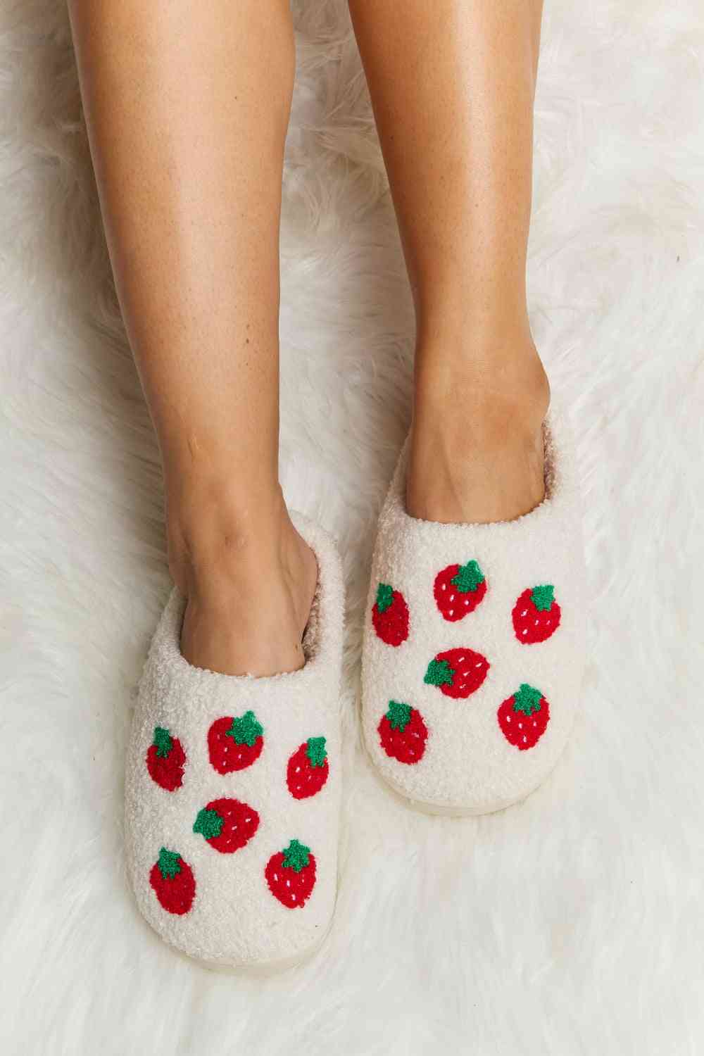 Melody Strawberry Printed Plush Slide Slippers